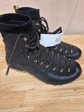 NWT Naglev Desert Hiking Boot Men's Euro Size 40.5 Black Outdoor Boot (1499)